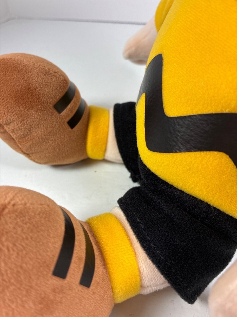 Kohl's Cares Charlie Brown Plush 12" 2019 - Picture 9 of 11